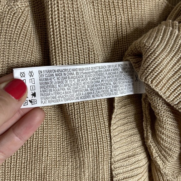 Forever 21 Women Beige Knit Tank Top Casual Formal Size Small NWT - Picture 7 of 7